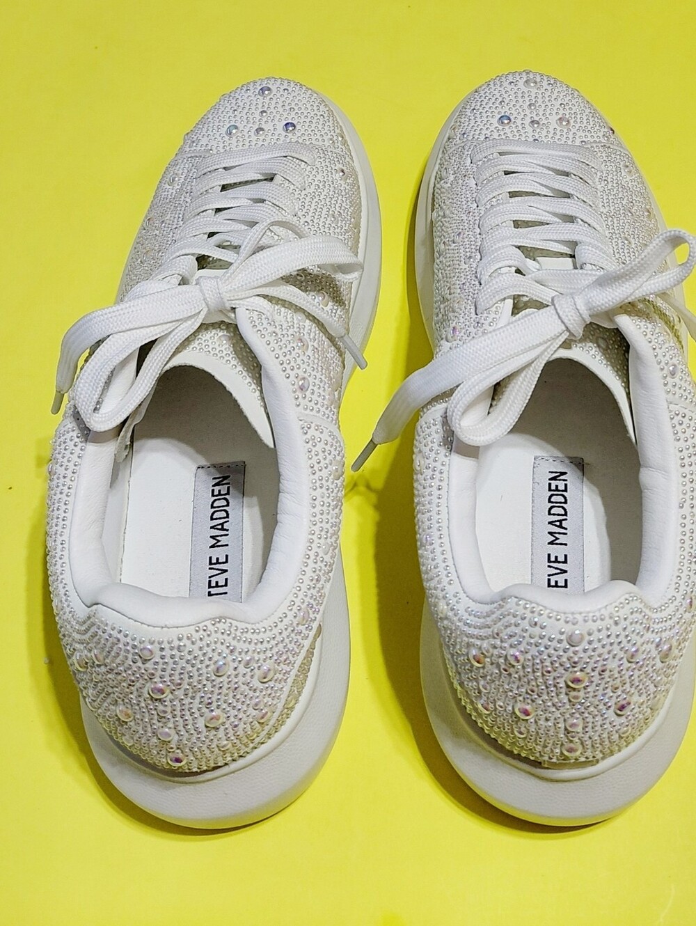 Steve Madden White Rhinestone sparkle Embellished wedding/event Sneakers - Picture 6 of 9